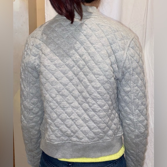 Y2K Quilted Gap Jacket - Picture 2 of 3